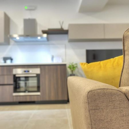 Brand New And Tastefully Furnished 2 Bedroom Apartment Ddif1-2 Gzira Eksteriør bilde