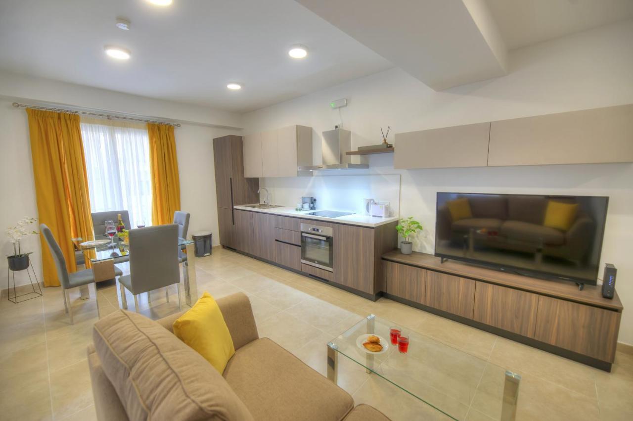 Brand New And Tastefully Furnished 2 Bedroom Apartment Ddif1-2 Gzira Eksteriør bilde