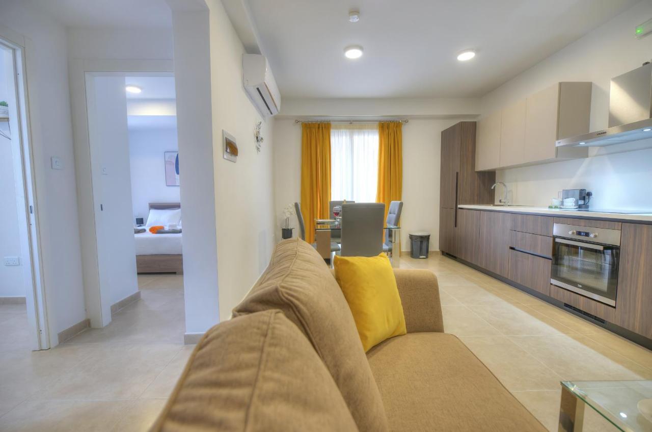 Brand New And Tastefully Furnished 2 Bedroom Apartment Ddif1-2 Gzira Eksteriør bilde