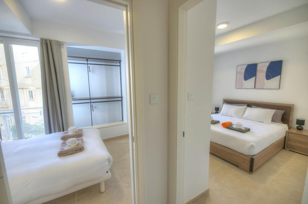 Brand New And Tastefully Furnished 2 Bedroom Apartment Ddif1-2 Gzira Eksteriør bilde